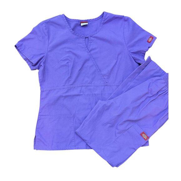 Dickies Scrub Set Women’s Top Medium Bottom Small Purple Medical Dental - Picture 1 of 8
